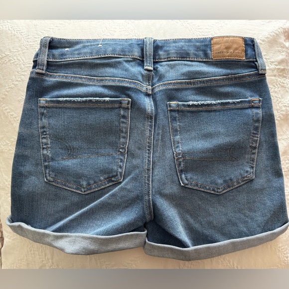 American Eagle Outfitters Classic Blue Jean Shorts - Picture 2 of 3